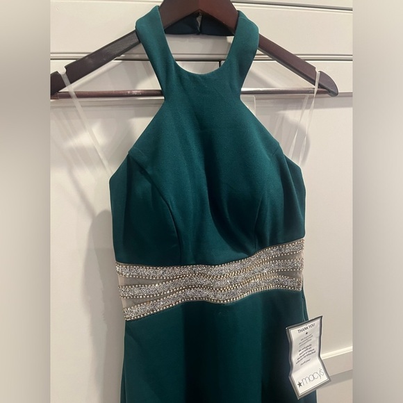 SPEECHLESS green stretch knit halter neck dress with beaded waist Sz. 3 NWT - Picture 3 of 9